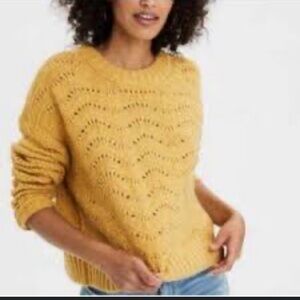 American Eagle Outfitters Yellow Pullover Sweater